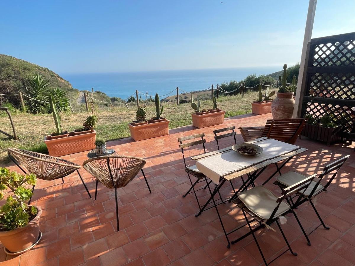 B&B La Torre Realmonte Bagian luar foto